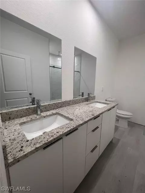 8036 Oakleaf Cir, Labelle, FL 33935 photo 3