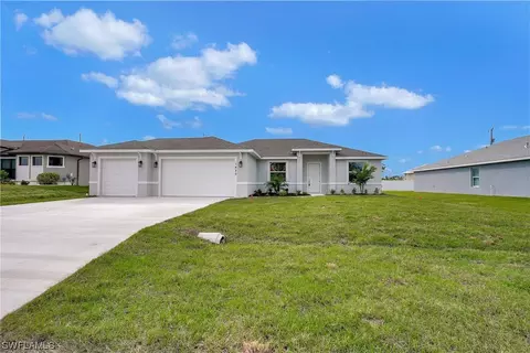 1420 NW 4th St, Cape Coral, FL 33993