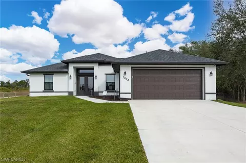 7968 17th Ter, Labelle, FL 33935