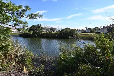 1008 NW 18th Ter, Cape Coral, FL 33993