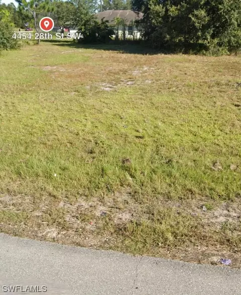 4454-4456 28th St SW, Lehigh Acres, FL 33973
