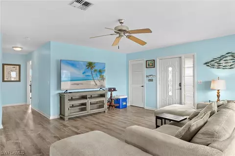 261 Ostego Dr, Fort Myers Beach, FL 33931