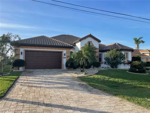 2534 SW 38th Ter, Cape Coral, FL 33914