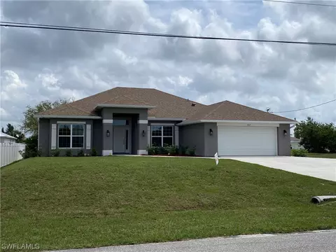 3507 E Gator Cir, Cape Coral, FL 33909
