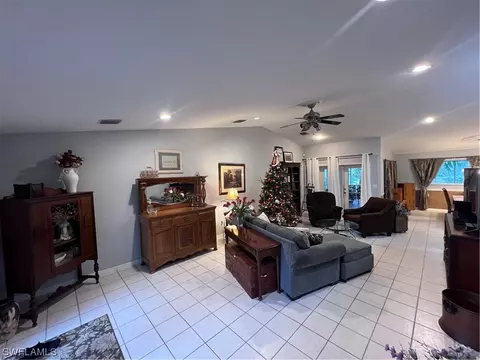 435 5th Ave, Labelle, FL 33935 photo 4