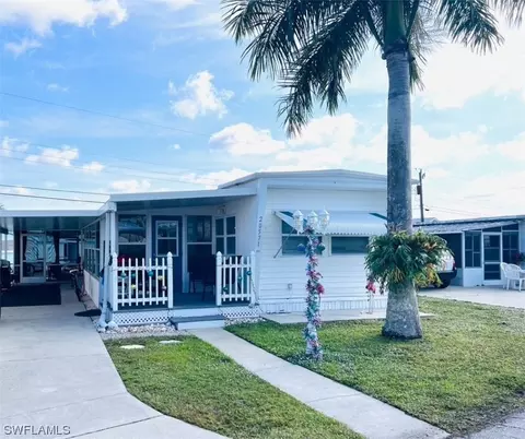 20571 Port Dr, Estero, FL 33928