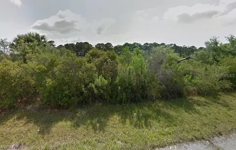 2424 Sampson St, Port Charlotte, FL 33953