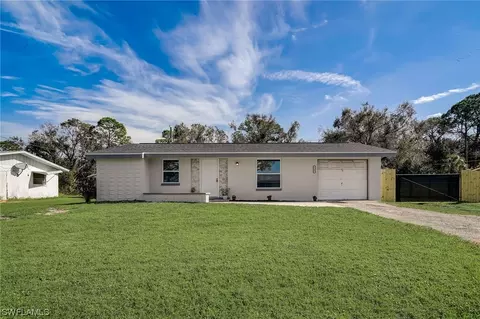 1197 Betmar Blvd, North Fort Myers, FL 33903