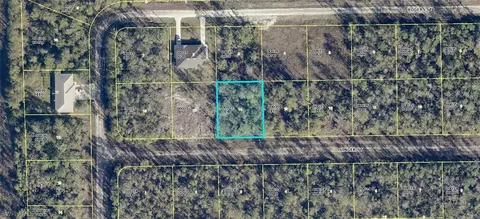 220-222 Singer St, Lehigh Acres, FL 33972