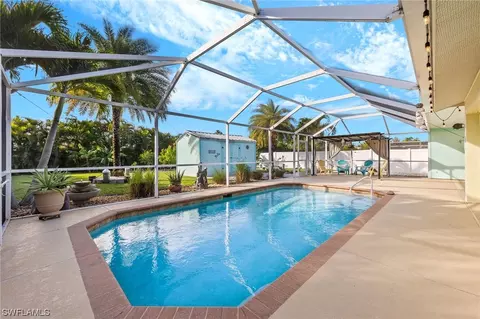 1714 NE 6th Ter, Cape Coral, FL 33909