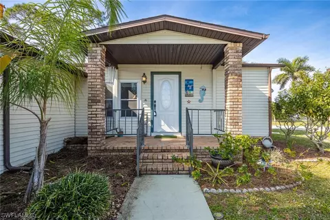 10091 Broken Woods Ct, North Fort Myers, FL 33903