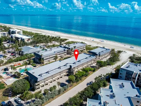 1246 Fulgur St #402, Sanibel, FL 33957