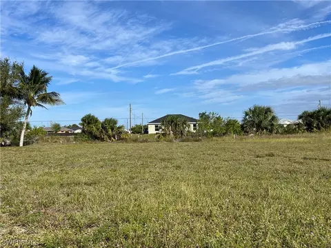 2301 NW 6th St, Cape Coral, FL 33993