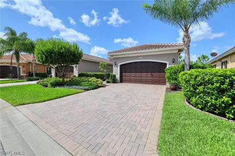11904 Five Waters Cir, Fort Myers, FL 33913
