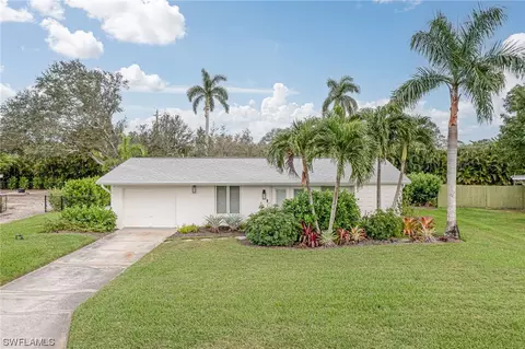 6306 Saint Andrews Cir S, Fort Myers, FL 33919