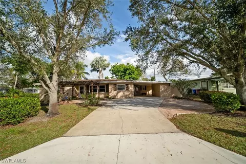 3041 Nelson St, Fort Myers, FL 33901