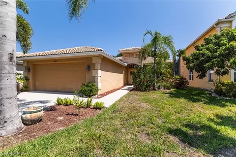 9866 Colonial Walk S, Estero, FL 33928