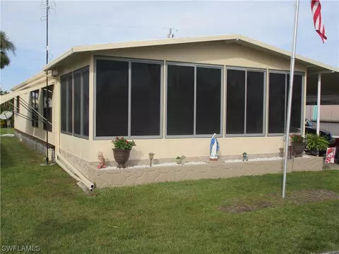 3525 Celestial Way, North Fort Myers, FL 33903