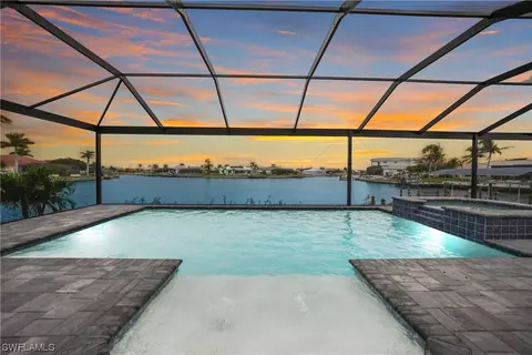 915 NW 38th Ave, Cape Coral, FL 33993