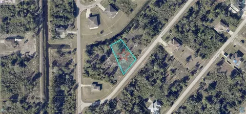 350 Bradley Ave, Lehigh Acres, FL 33974