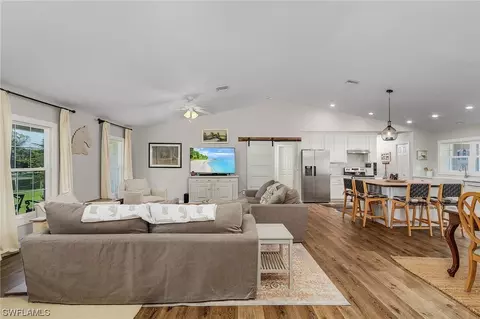 1561 Ivan Blvd, Labelle, FL 33935 photo 9