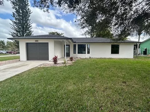 1700 54th St SW, Naples, FL 34116