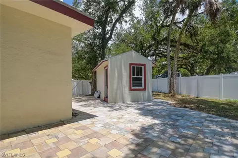 315 Riverview Dr, Labelle, FL 33935 photo 26