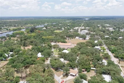 315 Riverview Dr, Labelle, FL 33935 photo 33