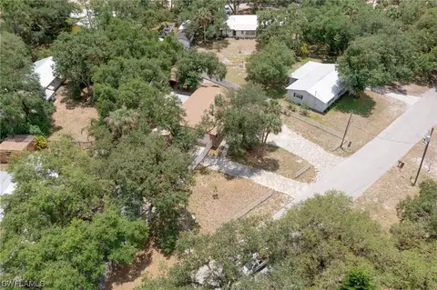 315 Riverview Dr, Labelle, FL 33935 photo 36