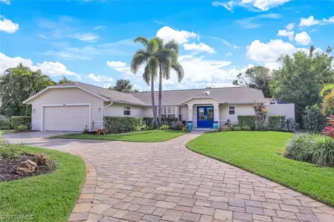 2113 Imperial Golf Course Blvd, Naples, FL 34110