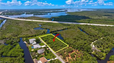 16781 Tarpon Way, North Fort Myers, FL 33917