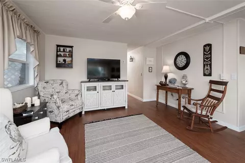 40 Le Mans Dr, Naples, FL 34112 photo 4