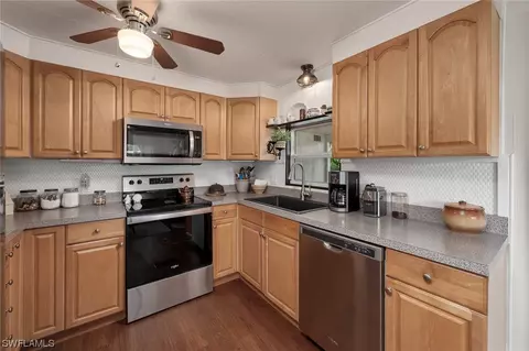 40 Le Mans Dr, Naples, FL 34112 photo 6