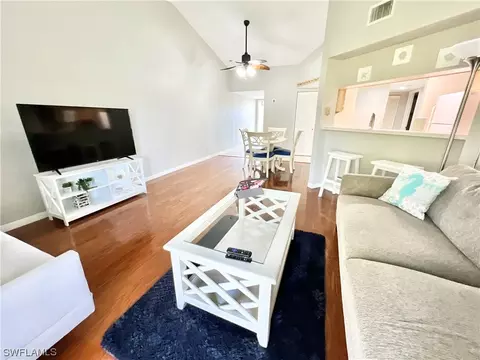 9635 Eaton Gardens Ln #204, Fort Myers, FL 33919