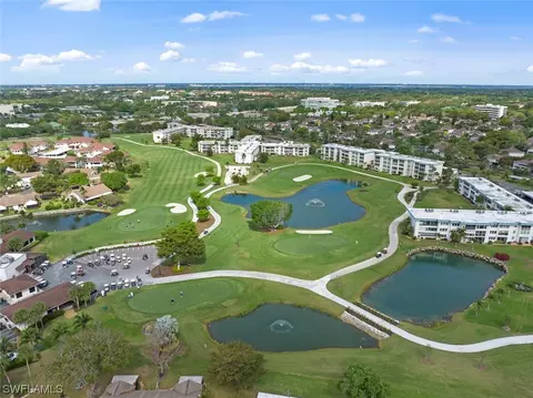 6220 Augusta Dr #303, Fort Myers, FL 33907
