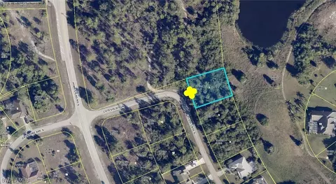 617 Creuset Ave S, Lehigh Acres, FL 33974