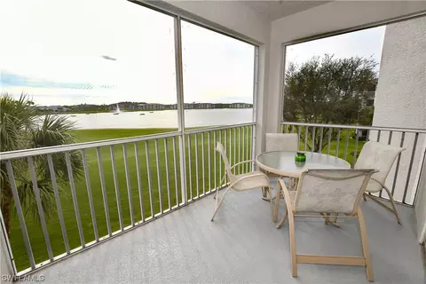 8106 Queen Palm Ln #136, Fort Myers, FL 33966