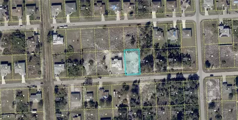 2708 28th St SW, Lehigh Acres, FL 33976