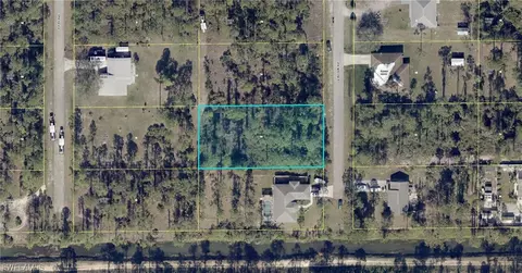 1207 Lincoln Ave, Lehigh Acres, FL 33972