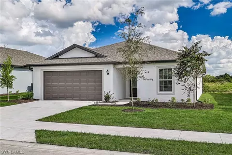 933 Arthur St, Immokalee, FL 34142 photo 2