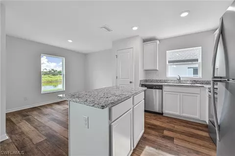 933 Arthur St, Immokalee, FL 34142 photo 9