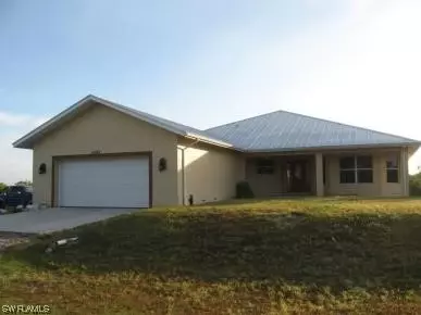 4609 Skates Cir, Fort Myers, FL 33905