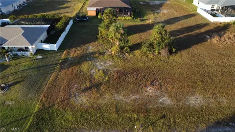 1403 NE 33rd Ter, Cape Coral, FL 33909