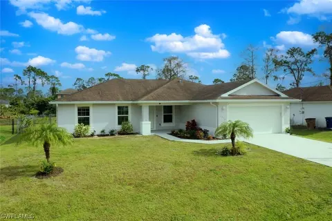 1110 Alaska Ave, Lehigh Acres, FL 33971