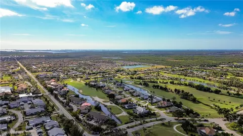 16590 Partridge Place Rd #101, Fort Myers, FL 33908