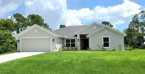 3921 NE 19th Ave, Cape Coral, FL 33909