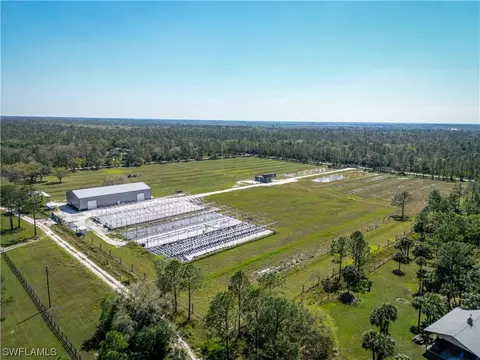 1422 Gate Rd, Labelle, FL 33935