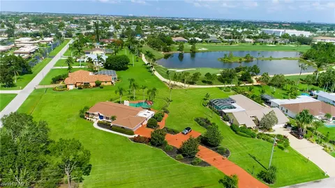 7296 Swan Lake Dr, Fort Myers, FL 33919