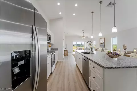 9045 E Broad Cir, Labelle, FL 33935 photo 17