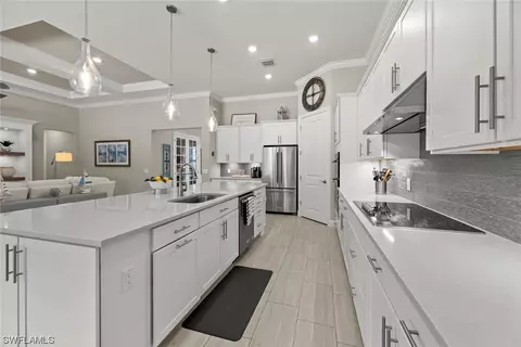 Kitchen - 14220 Moonlit Way, Estero, FL 33928 photo 4 of 7